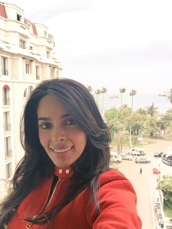 WHOA: Mallika Sherawat arrives at Cannes WHOA: Mallika Sherawat arrives at Cannes