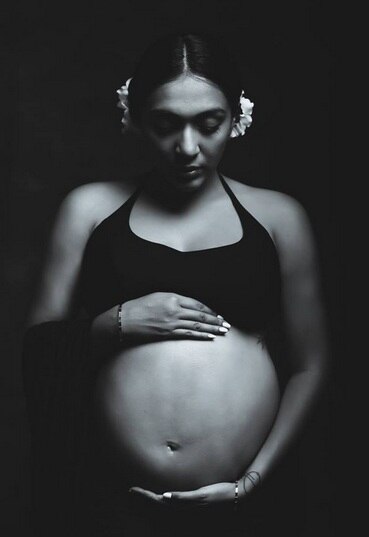 Celebrating Motherhood: Pregnant TV Actress Shveta Salve Flaunts her Baby Bump in Recent Photoshoot! Celebrating Motherhood: Pregnant TV Actress Shveta Salve Flaunts her Baby Bump in Recent Photoshoot!