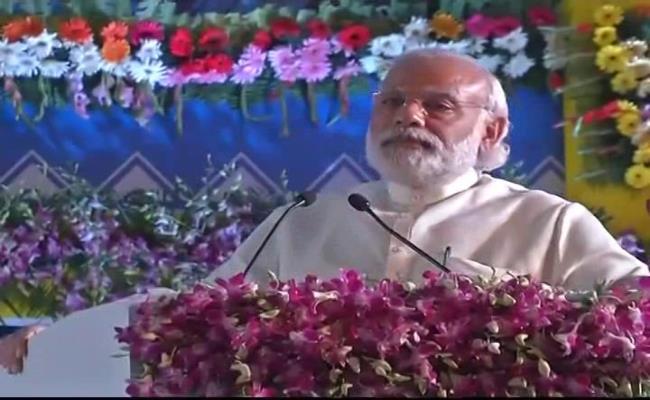 Shedding 'holier-than-thou' attitude key to conflict resolution: PM Modi