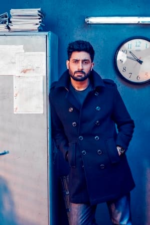 Abhishek Bachchan has rapped for his movie 'Bluffmaster' in songs like 'Bluffmaster', 'Right Here Right Now' and sung various songs for his other movies. 