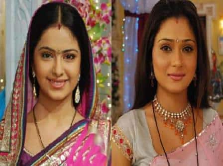 For a certain while, Avika Gor had quit the show, which led to Sana Khan replacing her as Roli. So the story that was build up, was that Roli had to get a plastic surgery and hence the change.  As the story progresses, it is found out that Roli isn't actually Roli, she's infact an 'icchadaari naagin' out to take over Siddhant (Roli's husband). 
Shape shifter much?
Also, then Roli returns and kills the naagin with a 'trishul'. 
Yup.