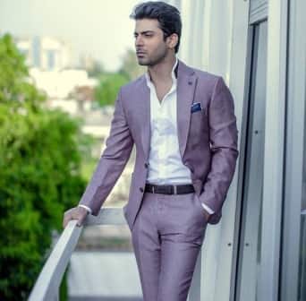 6. His Voice : When he speaks, girls faint. It would be a treat to sit and listen to him speak all day, everyday.