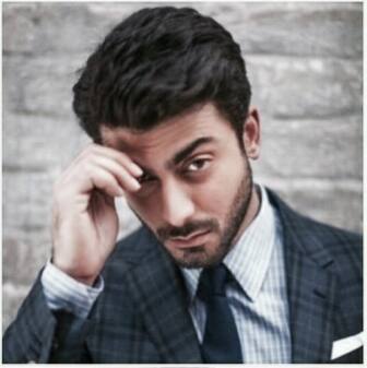3. That Beard : No man has ever looked that amazing in a beard, EVER. Period.