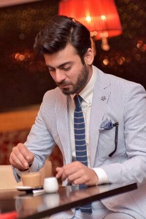 5. There is nothing he cannot carry. From a Tux to Kurta Pyjama, from shorts and a t-shirt to a blazer, this guy can carry everything off. With sheer grace.