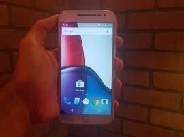 Moto unveils G4 and G4 Plus smartphones in India Moto unveils G4 and G4 Plus smartphones in India