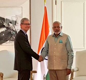 Tim Cook while meeting with PM Narendra Modi(Photo- Twitter)