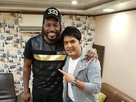 Chris Gayle shakes a leg on Kapil Sharma's show Chris Gayle shakes a leg on Kapil Sharma's show