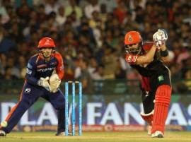 Virat's unbeaten fifty helps RCB beat Daredevils to qualify for Playoffs  Virat's unbeaten fifty helps RCB beat Daredevils to qualify for Playoffs