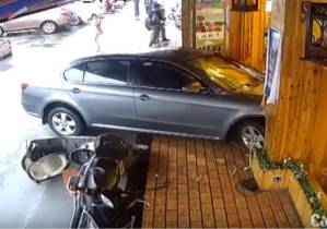 Terrifying: Watch moment when diners are hit as car breaks into restaurant