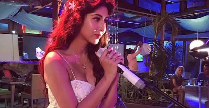 Well! Sonarika who is 23-years-old, predominantly works in Telugu films 