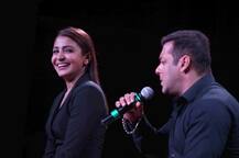 Anushka and Salman LAUNCH The Trailer Of 'SULTAN'!