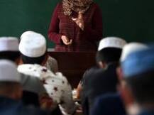 Shake hands with female teachers or face fine, Muslim boys told