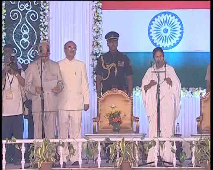 Mamata Banerjee takes oath as the CM of West Bengal for her second consecutive term