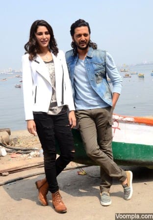 The film is a musical drama. Riteish plays the role of a banjo player and Nargis plays the role of a DJ.