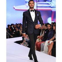 Meet Randeep Hooda's 'DREAMGIRL'!