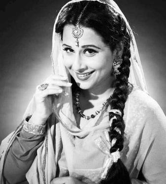 In the movie, Vidya Balan plays the role of yesteryear actress, Geeta Bali, and surprisingly has a striking resemblance with her.