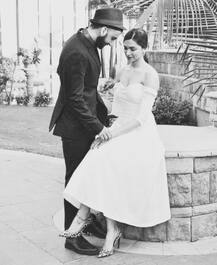 Deepika SECRETLY meets Ranveer in Paris!