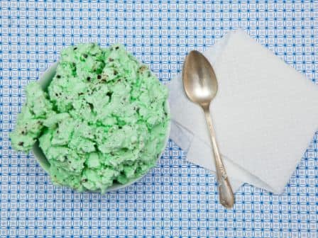Timothu McVeigh : 33 years, Indiana, 168 counts of Murder, Lethal Injection. Asked For : 2 pints of mint and chocolate chip ice cream.