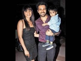 INTERESTING: Emraan Hashmi's wife allows him to kiss in a film only on THIS CONDITION! INTERESTING: Emraan Hashmi's wife allows him to kiss in a film only on THIS CONDITION!