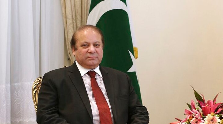 Knives out for Nawaz Sharif in Pakistan for handling Jadhav case  Knives out for Nawaz Sharif in Pakistan for handling Jadhav case