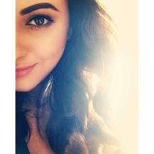 Sonakshi Sinha Turns Into A JOURNALIST!