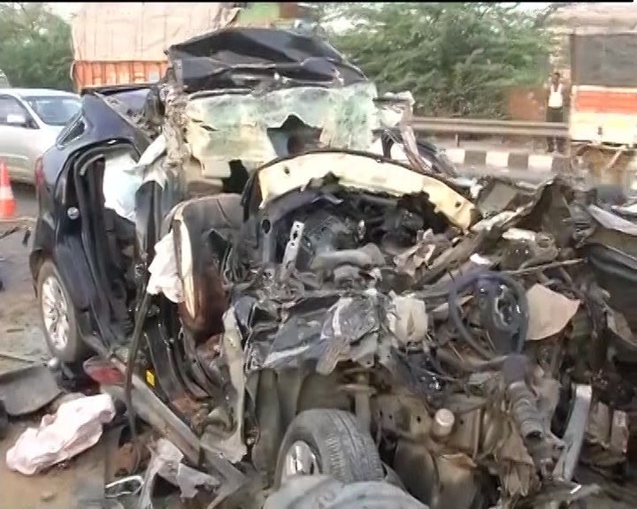 9 killed, 3 injured in a road accident on NH-8 9 killed, 3 injured in a road accident on NH-8