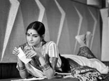 Sonam Kapoor's heartfelt 'ode to her fav actress' Nutan