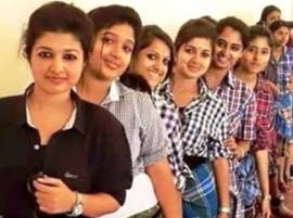 The truth behind this viral picture of lungi-clad Kerala college girls The truth behind this viral picture of lungi-clad Kerala college girls