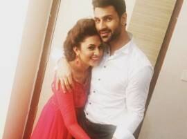 This is how Divyanka Tripathi reacted on fiance Vivek Dahiya's act as lead actor  This is how Divyanka Tripathi reacted on fiance Vivek Dahiya's act as lead actor
