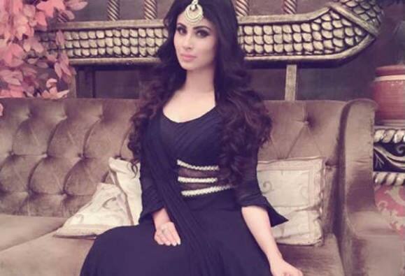 Mouni Roy is currently in a dance reality show ‘So You Think You Can Dance’, which is an official incensed version of the American franchise of the same name