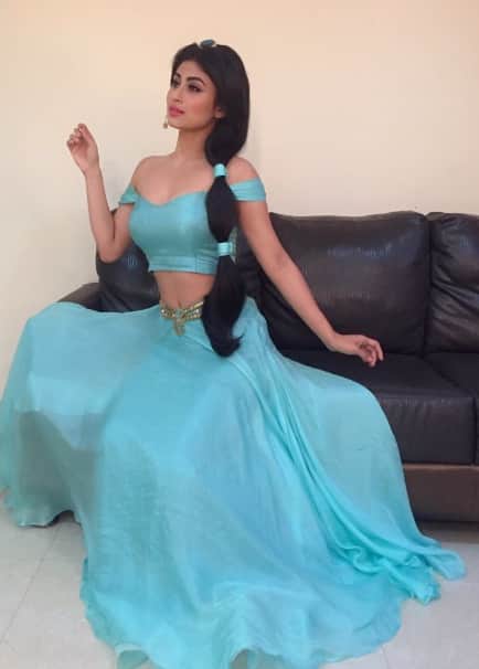 Mouni Roy