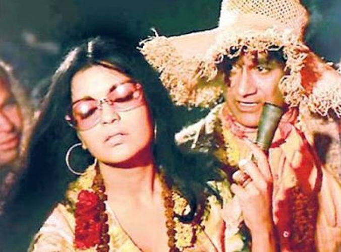Film ‘Hare Ram Hare Krishna’ which came in year 1971, had Zeenat Amaan and Deva Anand in lead roles. Film was made on the international Hare Krishna Movement and drugs angle was also shown in that! Song ‘Dum Maaro Dum’ is still famous from this film!