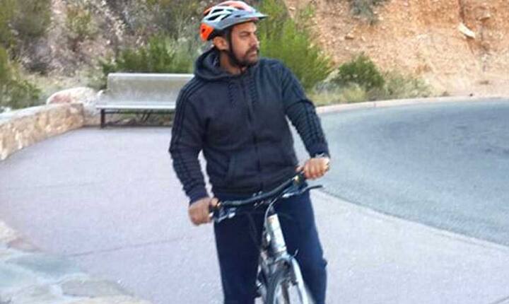 Aamir has worked hard for this movie. For the first phase, he gained his weight from 68kgs to 93kgs