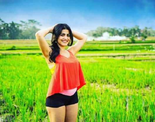 She was born in a Parsi family.