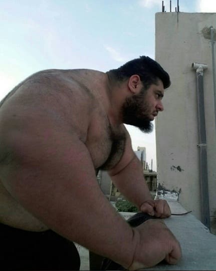 This guy is probably the biggest man you have ever seen in your life