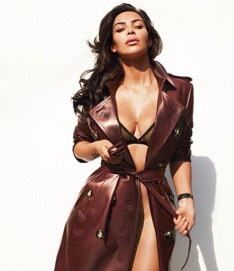 She fluants her bikini figure and keep her fan updated with her curvy and sexy pictures on social media