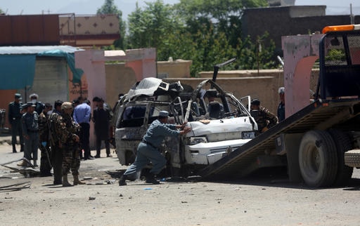 Suicide bomb attack on bus in Kabul kills at least 14