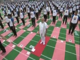 World celebrates second International Yoga Day World celebrates second International Yoga Day