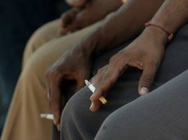 Smoking puts your sperm at risk, find out how