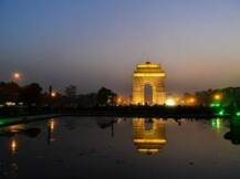 Delhi Couple molested & thrashed at India Gate
