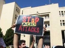 Bihar: Neighbour throws acid on grade 9 girl’s face, leaving her & mother completely burnt