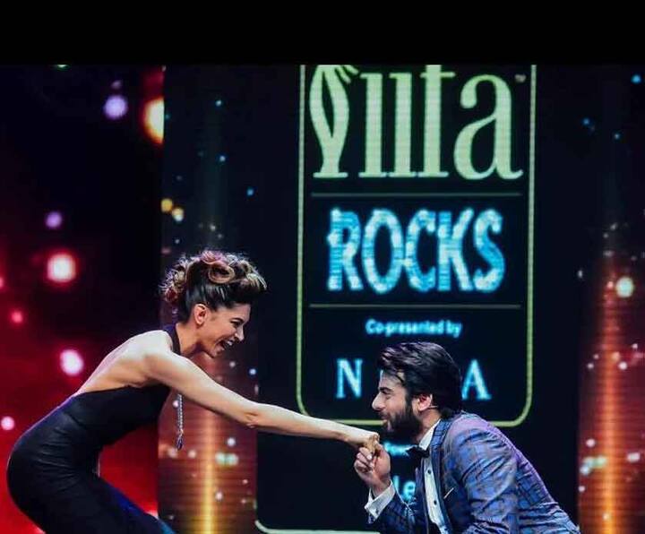 But before that only, everyone’s heartthrob Fawad had proposed Deepika in the same way as Ranveer singh did!