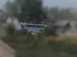 Pampore attack: Video shows terrorist firing indiscriminately at bus carrying CRPF men Pampore attack: Video shows terrorist firing indiscriminately at bus carrying CRPF men