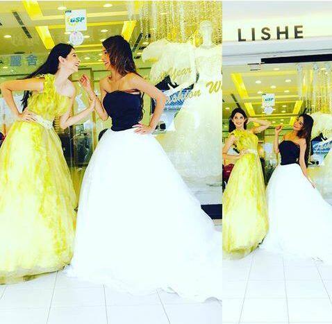 Kishwer’s friends Sara Khan, Surbhi jyoti and Vrushika were dressed as bridesmaids! Happy girls are surely the prettiest!