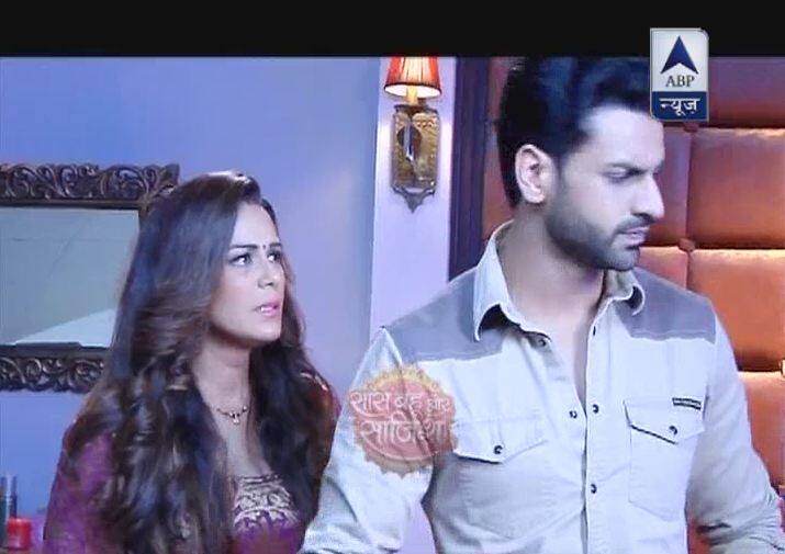 While Paridhi is in her senses before, she apologises to Rajbeer for being rude! 