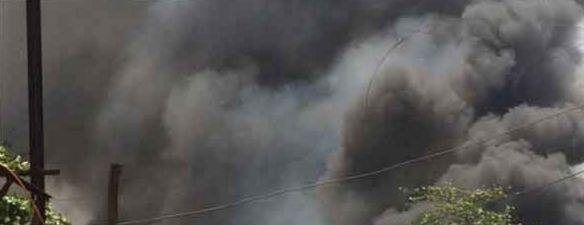 Truck blasts at Lahore's Band Road, at least 20 injured Truck blasts at Lahore's Band Road, at least 20 injured