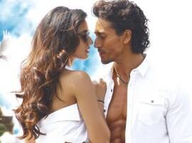 Tiger Shroff celebrates 5mn 'Befikra' views Tiger Shroff celebrates 5mn 'Befikra' views