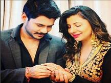WEDDING BELLS : You won’t take your eyes off from Sambhavna Seth’s Wedding lehenga!