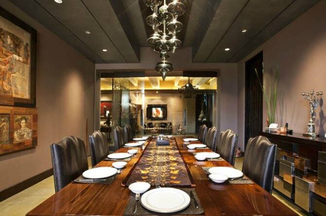 WHOA! Dinning room has been beautifully designed as the duo loves to entertain their guests who come for parties!