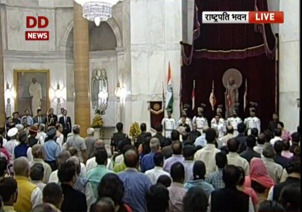 Besides Javadekar, who was MoS (Independent), all new Ministers of State were sworn in by President Pranab Mukherjee at the Rashtrapati Bhavan here in the presence of Vice President Hamid Ansari, a galaxy of union ministers, including Arun Jaitley, Rajnath Singh, Nitin Gadkari, Smriti Irani and Chaudhary Birender Singh and BJP chief Amit Shah.(Image Courtesy: PMO India/Twitter)